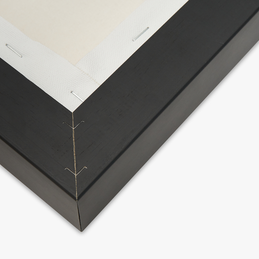 Frame corner and sawtooth detail